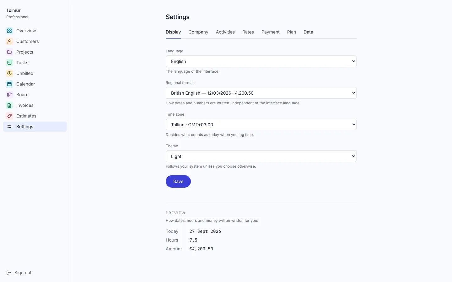 Toimur’s settings: interface language, regional format and time zone, each chosen on its own, with a preview of how dates and amounts are written.